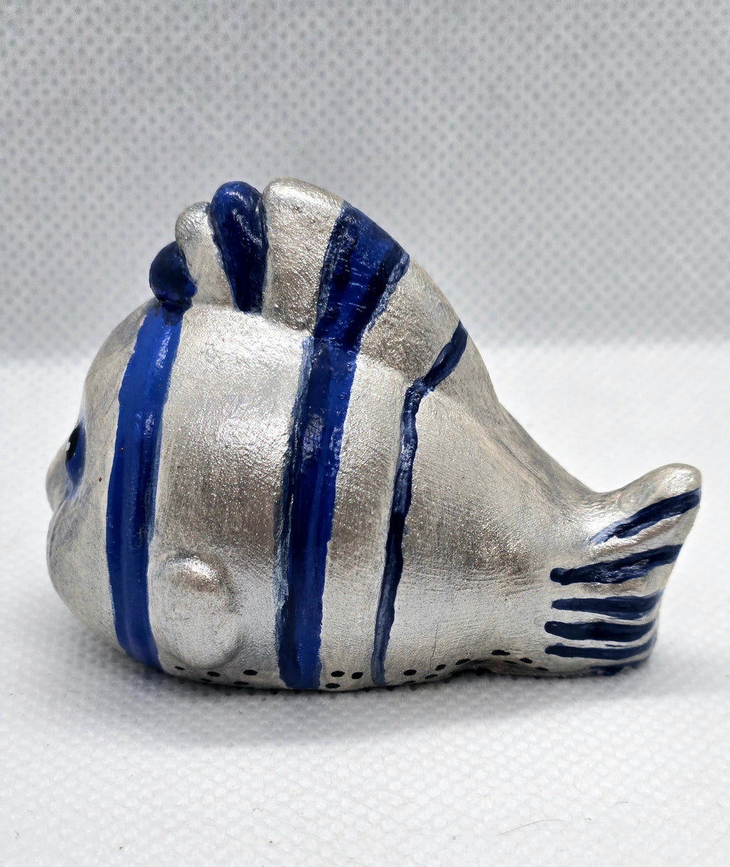 Friendly Silver Fish Plaster Figure