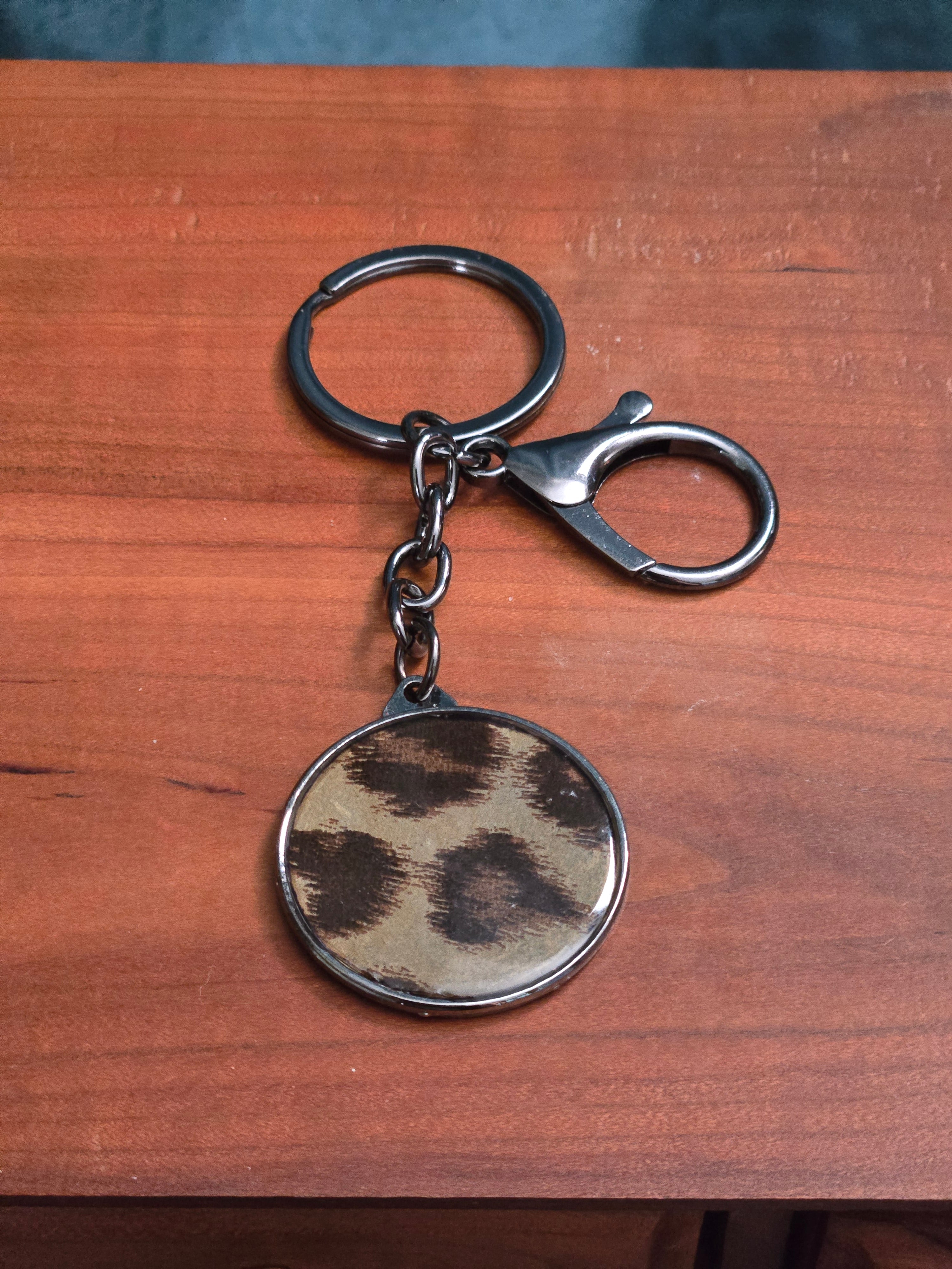 Animal print keychain