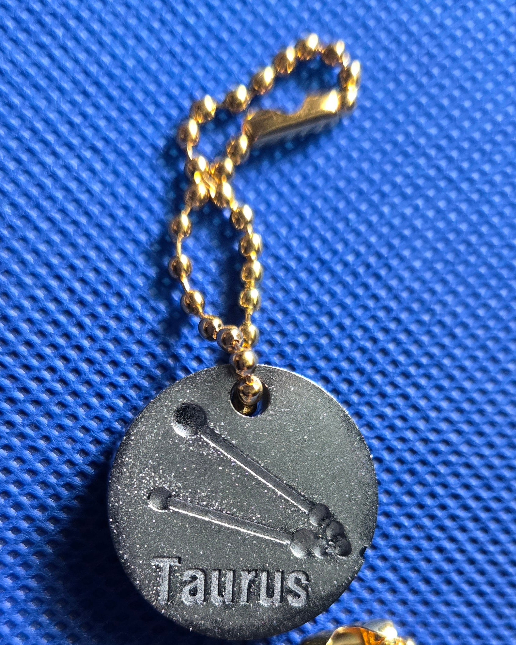 Zodiac Keychain Metallic Taurus
